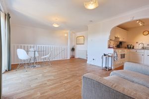 Photo 11- click for photo gallery